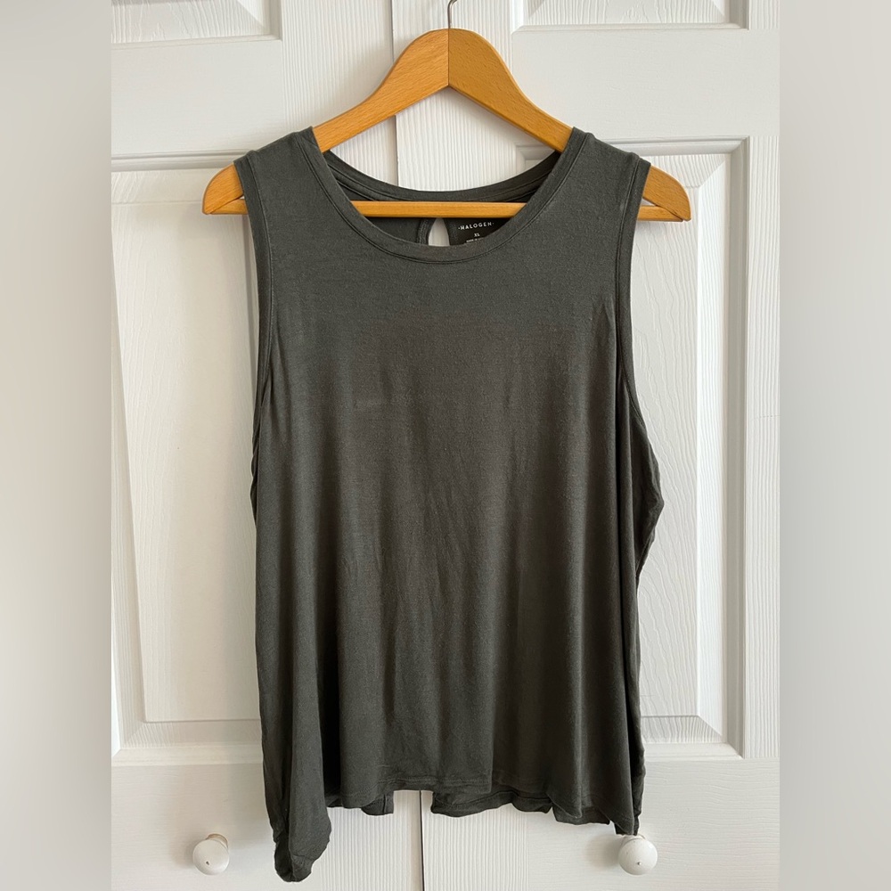 Halogen Women’s Gray Tank Top with Keyhole Back (sz XL)